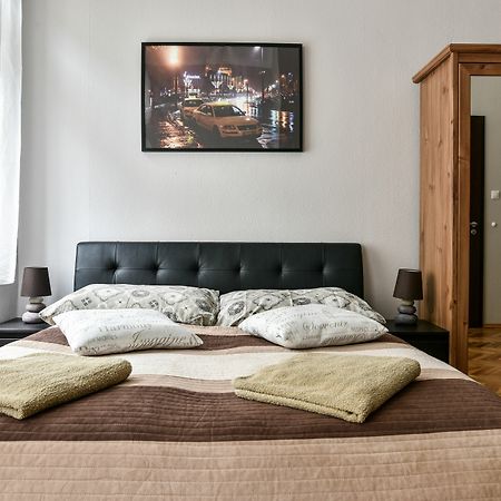 Corvin Point Rooms And Apartments Budapest Bagian luar foto