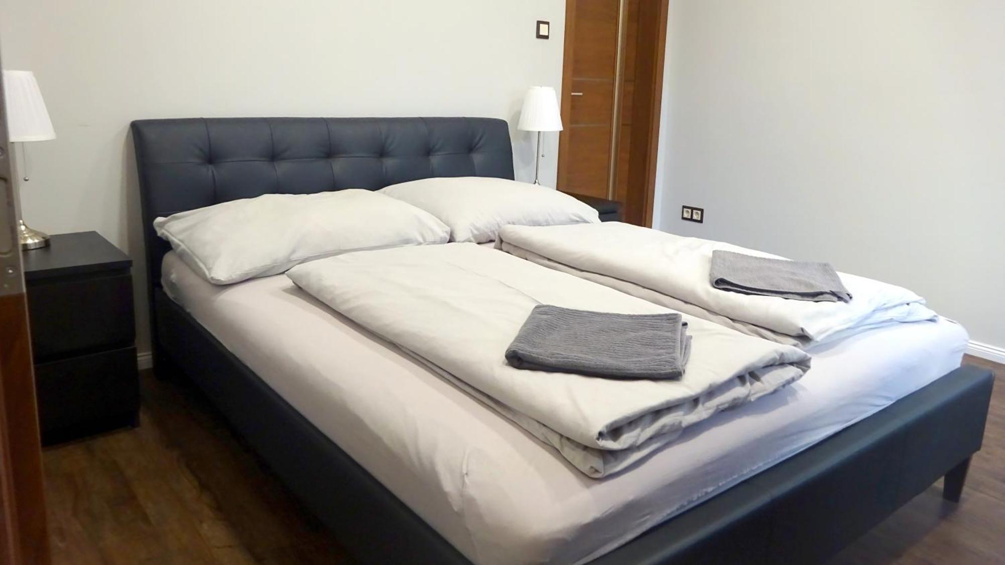 Corvin Point Rooms And Apartments Budapest Bagian luar foto