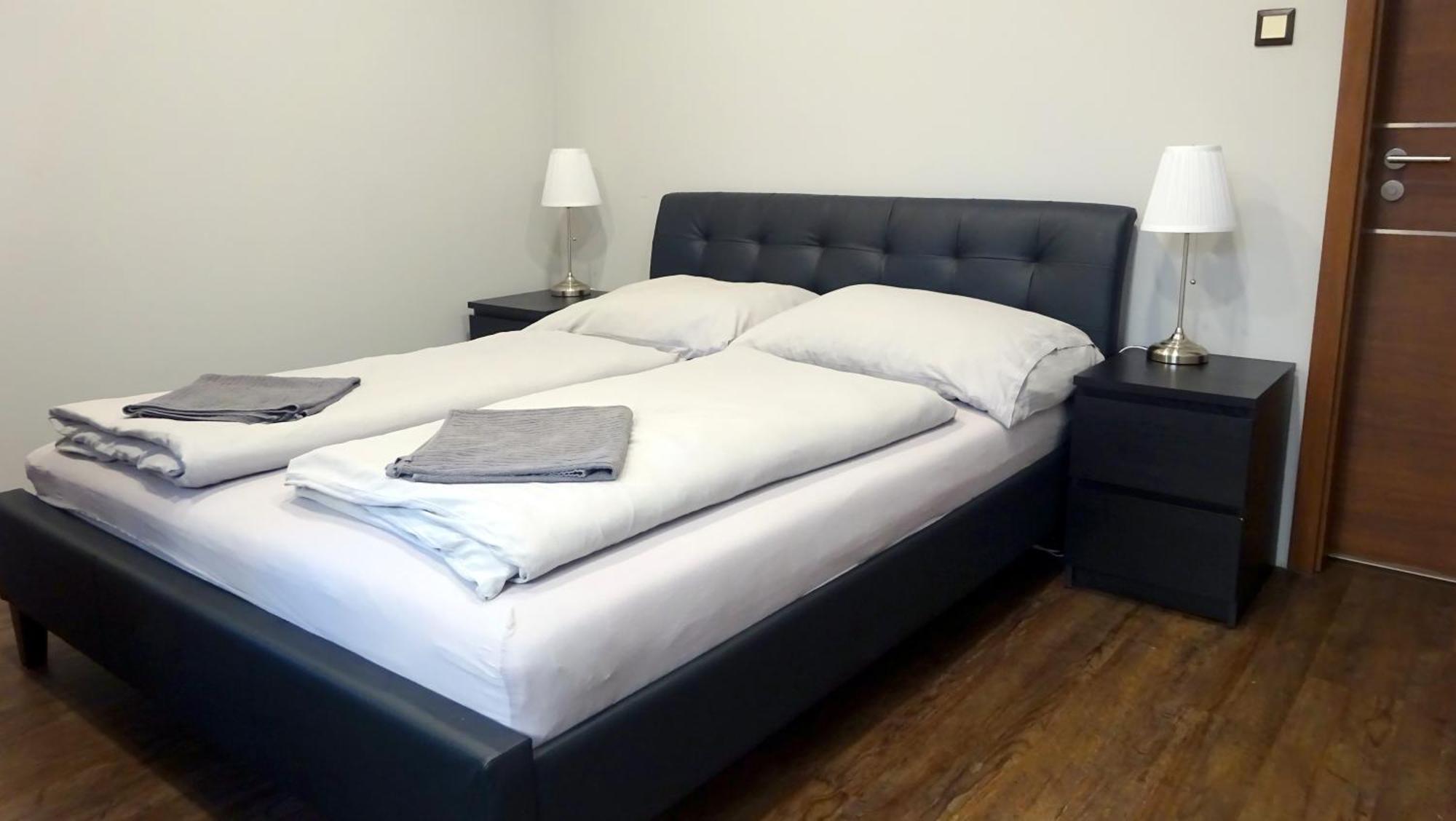 Corvin Point Rooms And Apartments Budapest Bagian luar foto