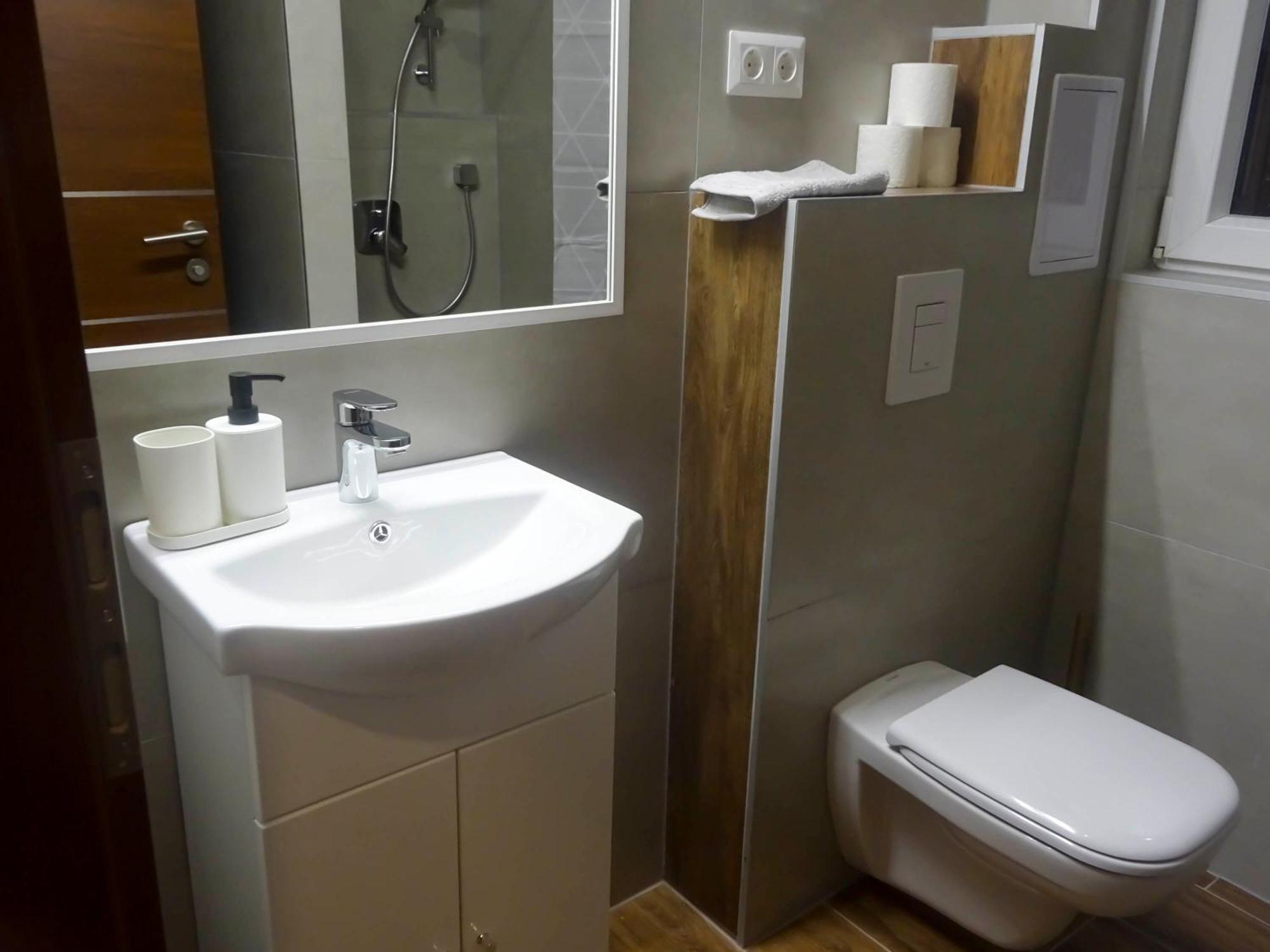 Corvin Point Rooms And Apartments Budapest Bagian luar foto