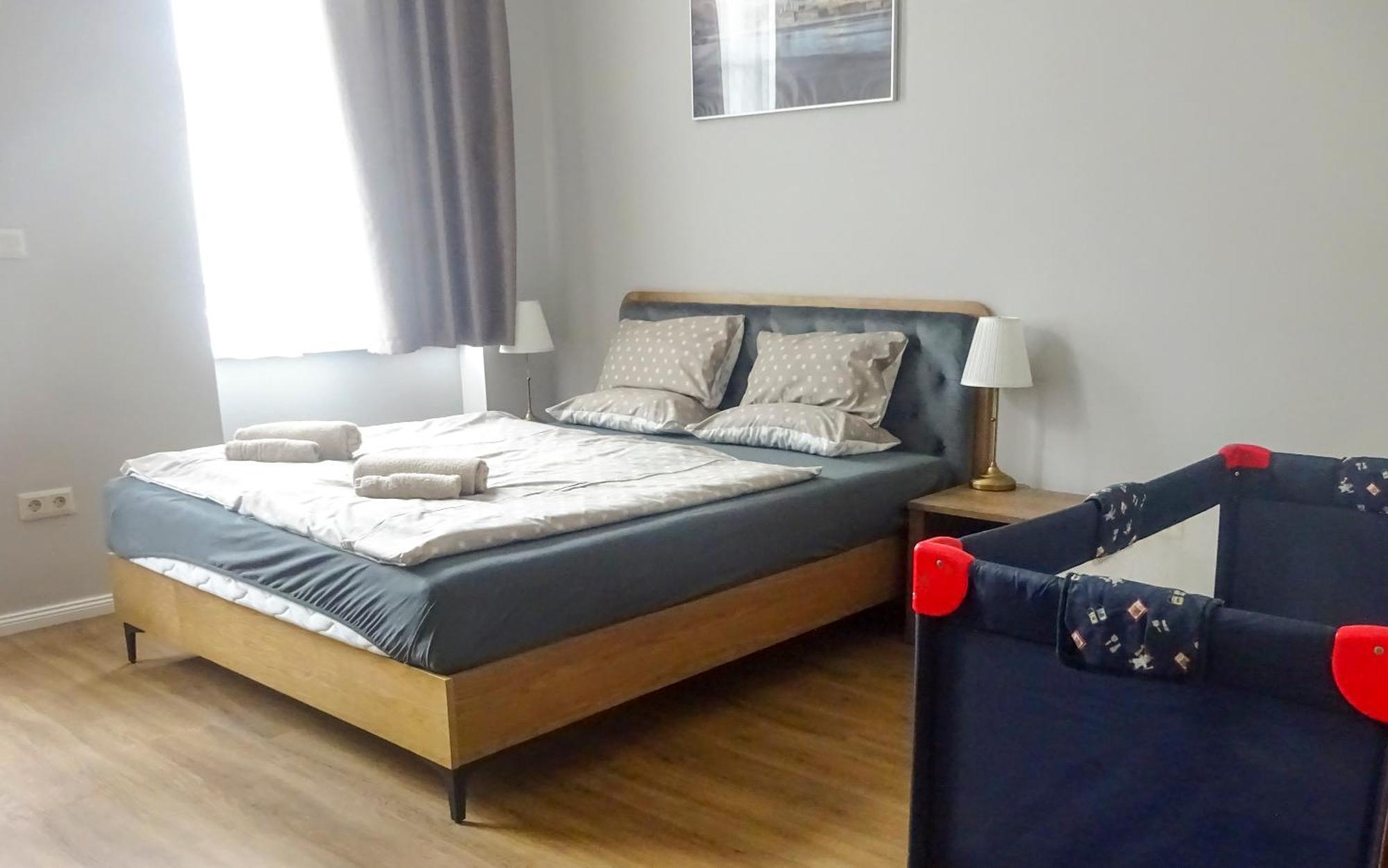 Corvin Point Rooms And Apartments Budapest Bagian luar foto