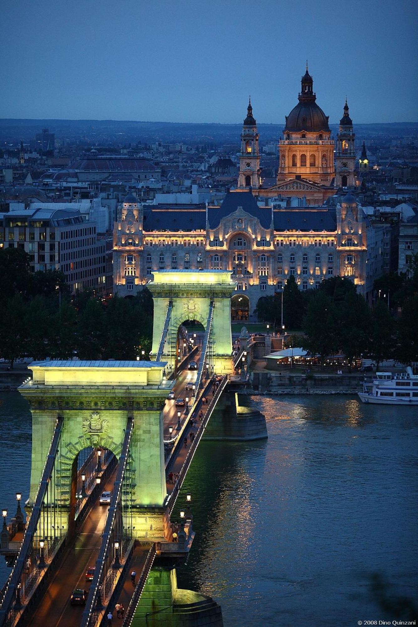 Corvin Point Rooms And Apartments Budapest Bagian luar foto